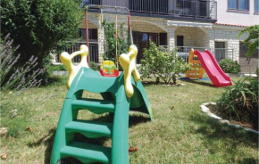 3 Bedroom Beautiful Apartment In Medulin